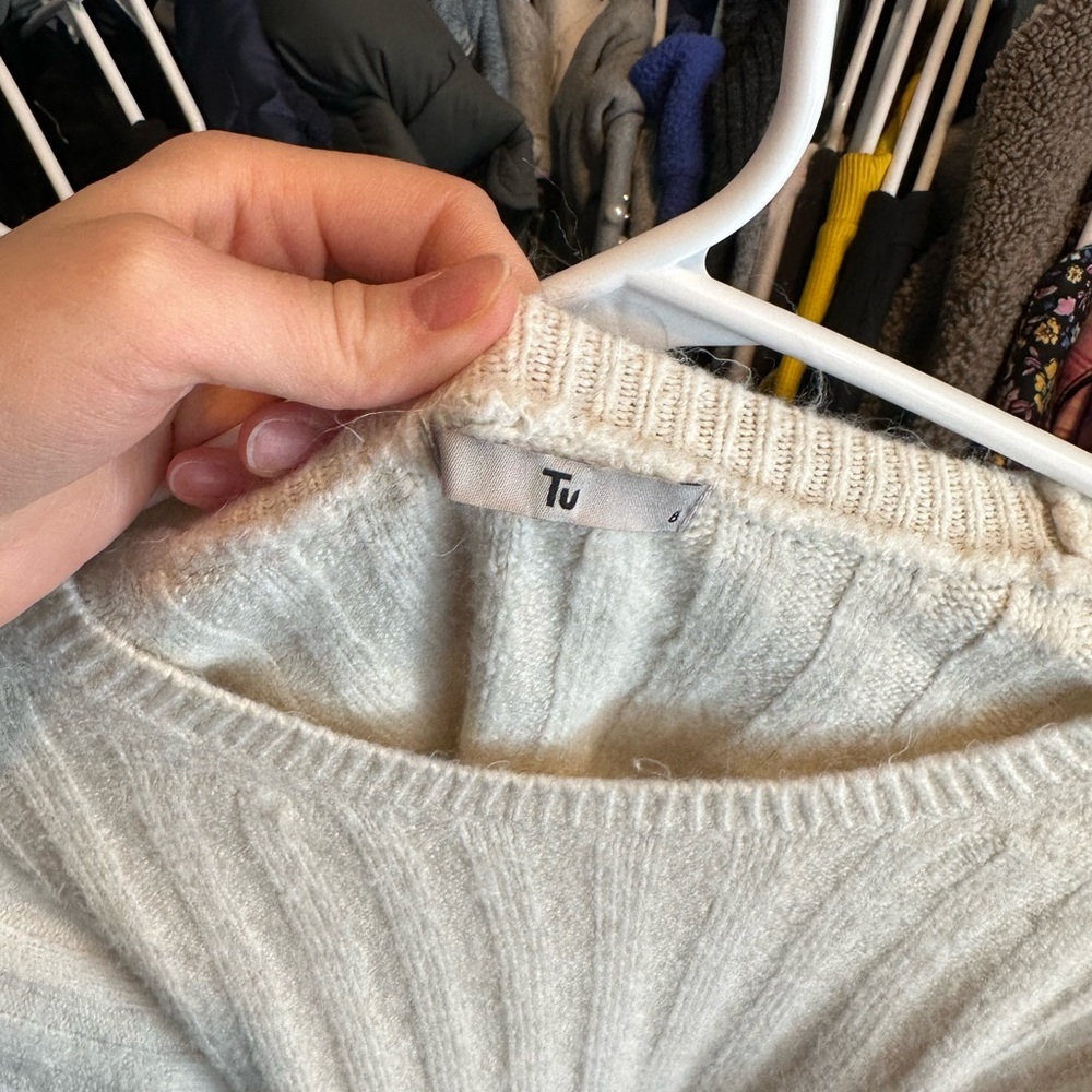 Sweater - Picture 2 of 3